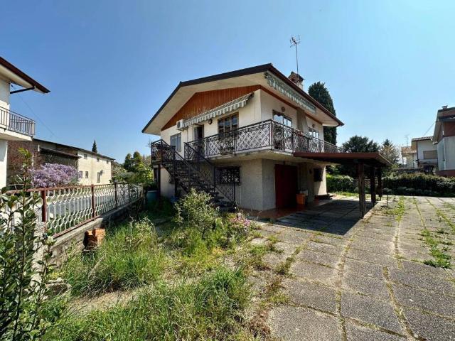 Villa Indipendente in vendita a San Giovanni Al Natisone, Friuli-Venezia Giulia