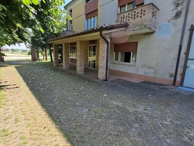 Villa Indipendente in vendita a Unione dei comuni Isola Mantovana, San Giovanni Del Dosso