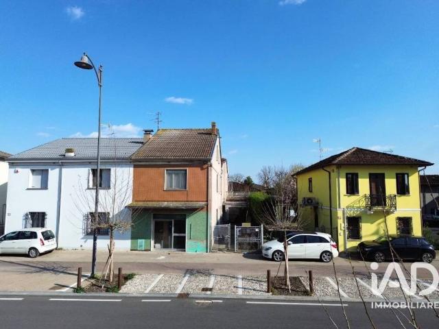 Villa Indipendente in vendita a Unione dei comuni Isola Mantovana, San Giovanni Del Dosso