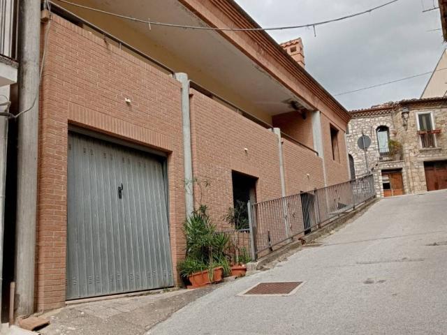 Villa Indipendente in vendita a San Giovanni In Galdo, Molise