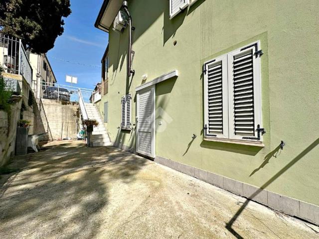 Villa Indipendente in vendita a San Giovanni In Marignano, Reggio Emilia
