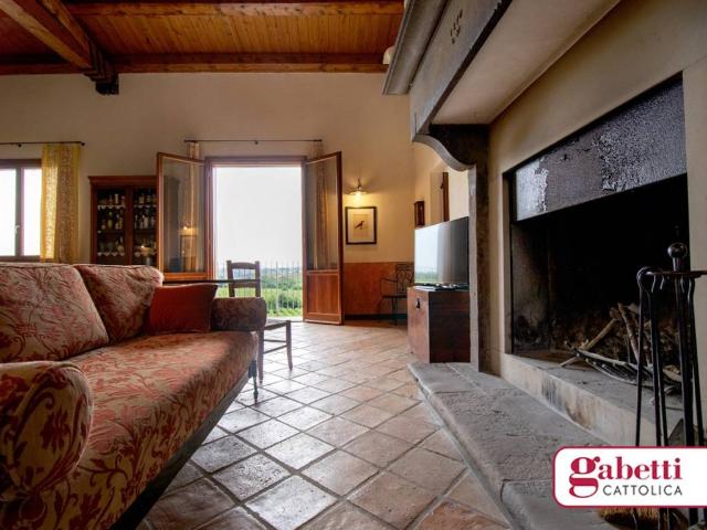 Villa Indipendente in vendita a San Giovanni In Marignano, Reggio Emilia