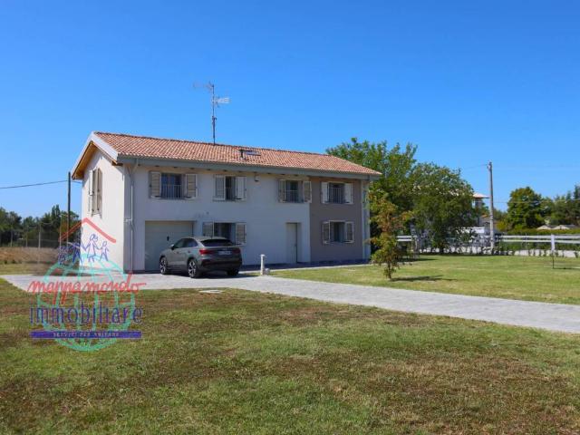 Villa Indipendente in vendita a Unione Terre d'Acqua, San Giovanni In Persiceto
