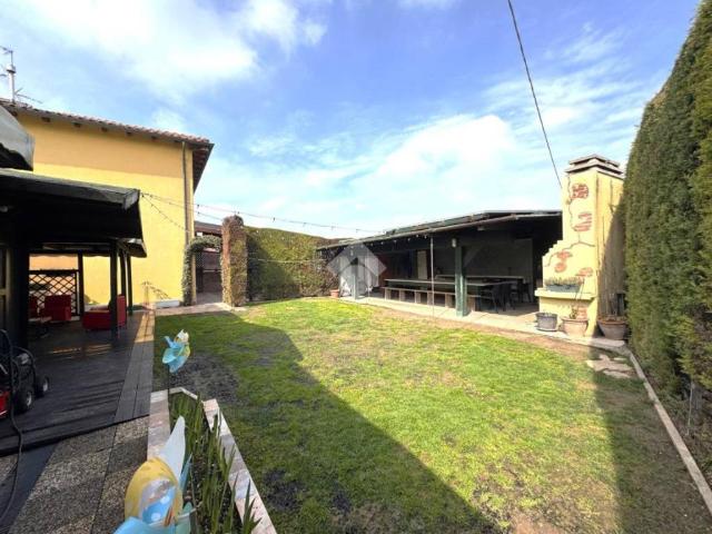 Villa Indipendente in vendita a Unione Terre d'Acqua, San Giovanni In Persiceto