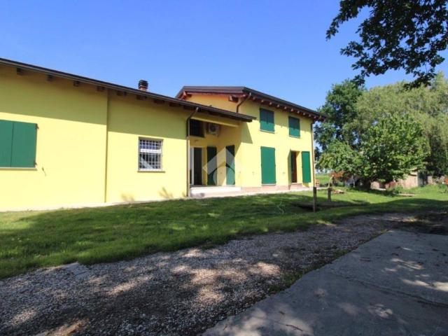 Villa Indipendente in vendita a San Matteo della Decima, San Giovanni in Persiceto