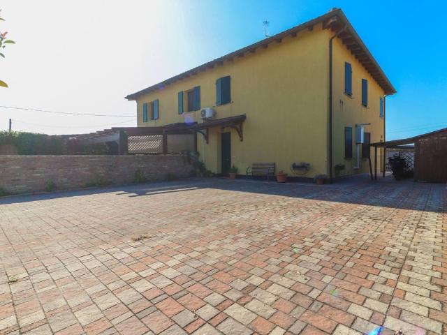 Villa Indipendente in vendita a Unione Terre d'Acqua, San Giovanni In Persiceto