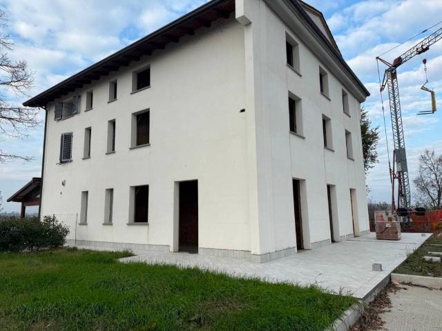 Villa Indipendente in vendita a Unione Terre d'Acqua, San Giovanni In Persiceto
