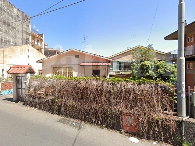 Villa Indipendente in vendita a San Giovanni La Punta, Sicilia