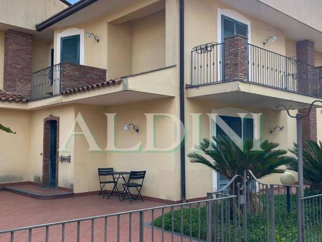 Villa Indipendente in vendita a Trappeto, San Giovanni La Punta