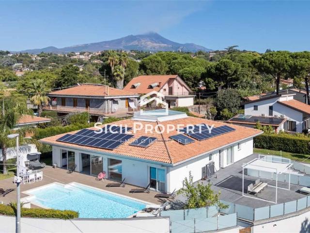 Villa Indipendente in vendita a Villaggio Inchiuso, San Giovanni La Punta