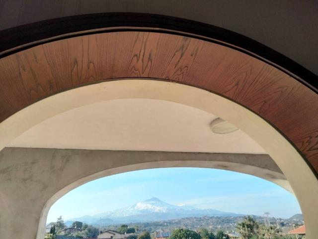 Villa Indipendente in vendita a Villaggio Inchiuso, San Giovanni La Punta