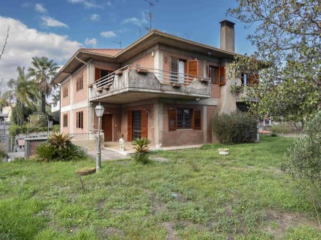 Villa Indipendente in vendita a Trappeto, San Giovanni La Punta