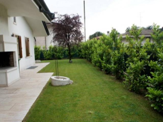 Villa Indipendente in vendita a San Giovanni Lupatoto, Veneto
