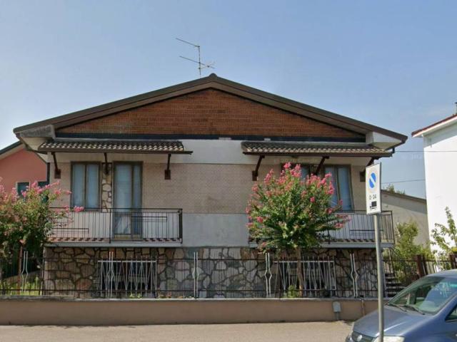 Villa Indipendente in vendita a San Giovanni Lupatoto, Veneto