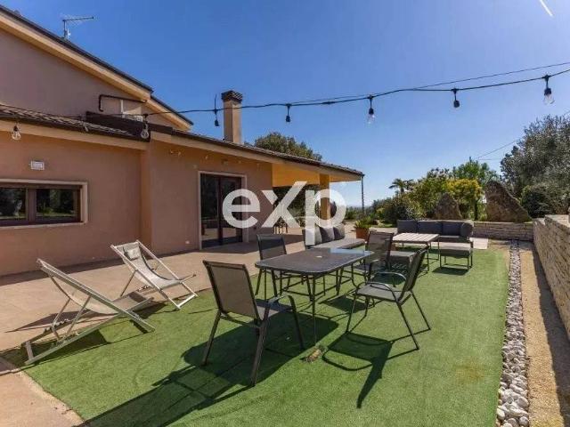 Villa Indipendente in vendita a Puglia, Foggia