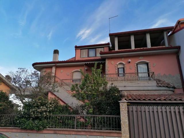 Villa Indipendente in vendita a Puglia, Foggia
