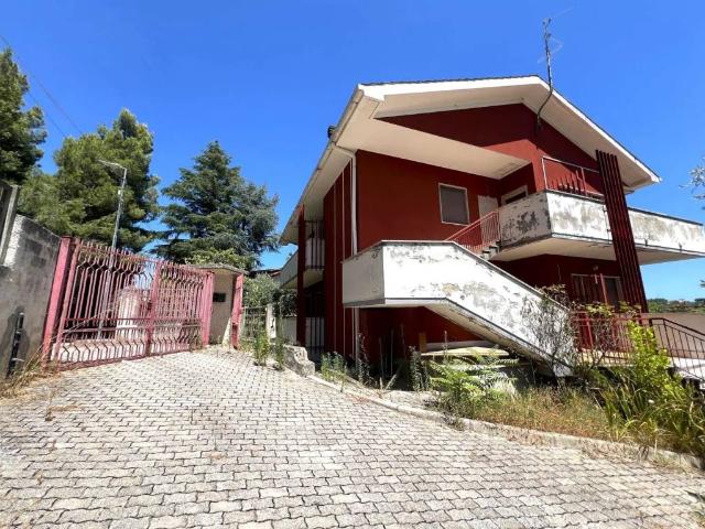 Villa Indipendente in vendita a San Giovanni Teatino, Abruzzo