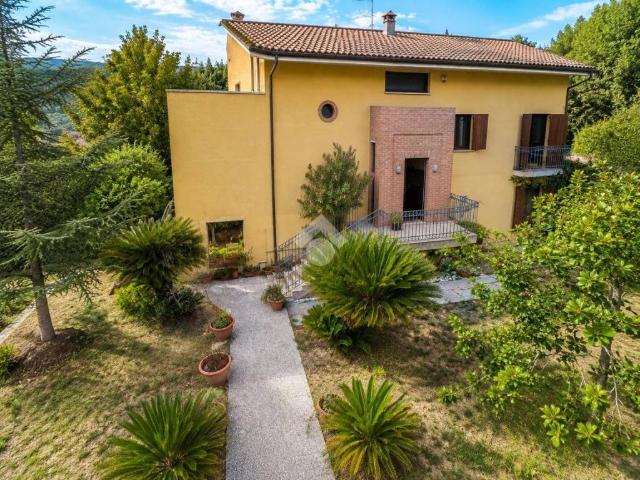 Villa Indipendente in vendita a San Giovanni Teatino, Chieti