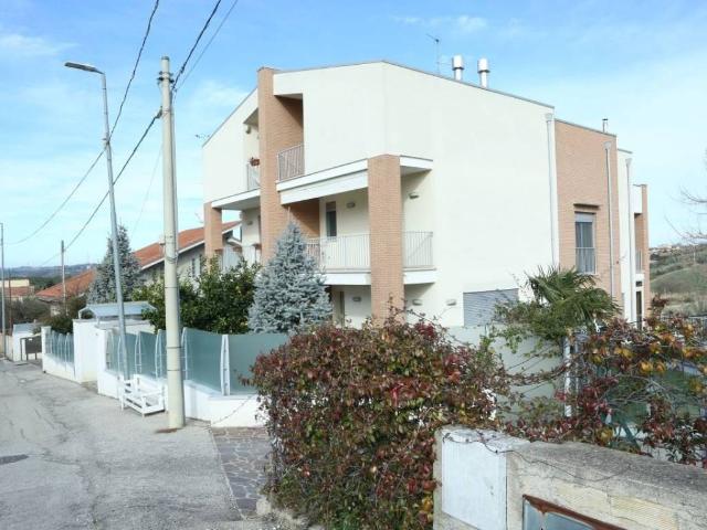 Villa Indipendente in vendita a San Giovanni Teatino, Abruzzo
