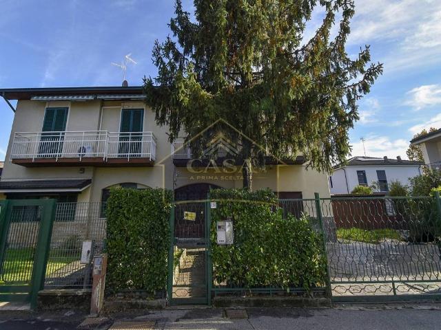 Villa Indipendente in vendita a Borgolombardo, San Giuliano Milanese