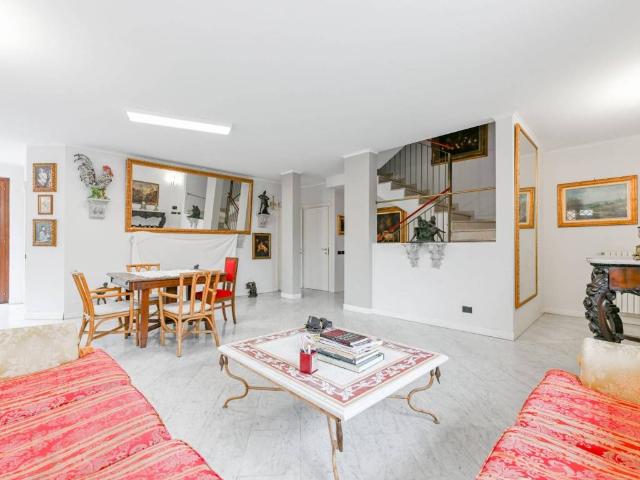 Villa Indipendente in vendita a Zivido, San Giuliano Milanese