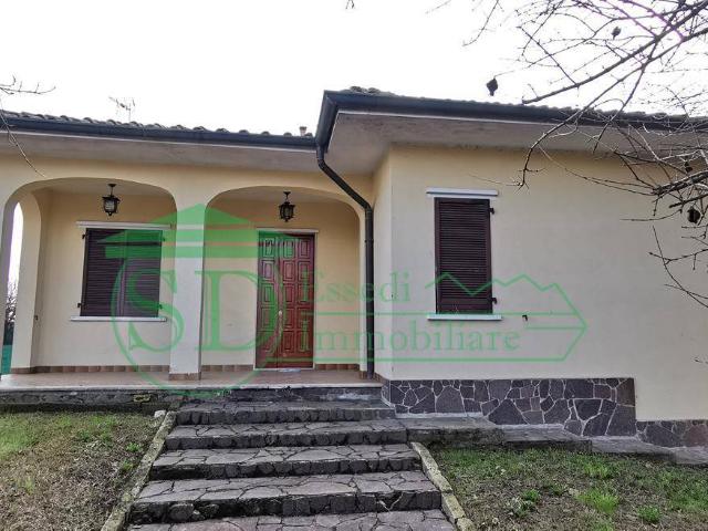 Villa Indipendente in vendita a San Giuliano Milanese, Lombardia