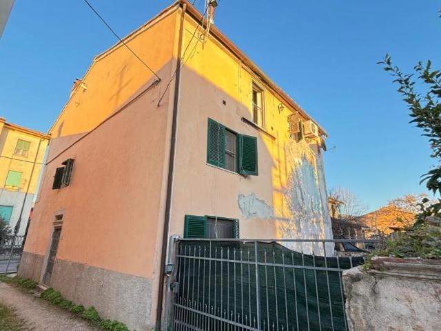 Villa Indipendente in vendita a Campo, San Giuliano Terme