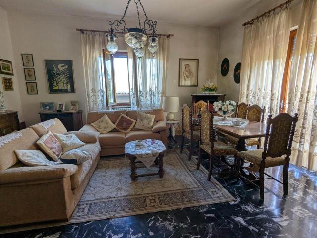 Villa Indipendente in vendita a Madonna dell'Acqua, San Giuliano Terme