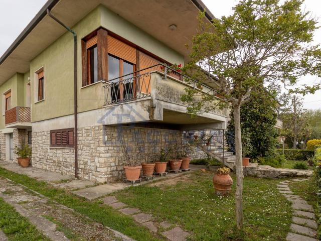 Villa Indipendente in vendita a Gello, San Giuliano Terme