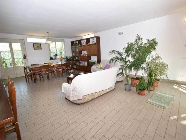 Villa Indipendente in vendita a Gello, San Giuliano Terme
