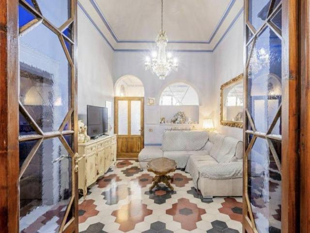 Villa Indipendente in vendita a San Giuliano Terme, Toscana