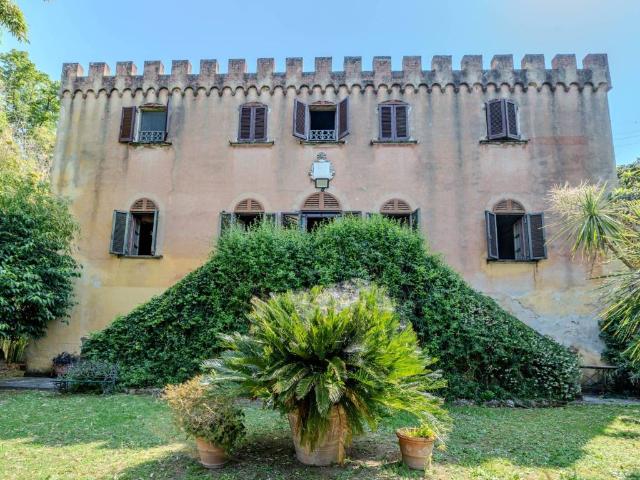 Villa Indipendente in vendita a Asciano, San Giuliano Terme