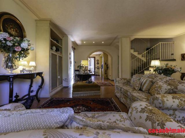 Villa Indipendente in vendita a Asciano, San Giuliano Terme