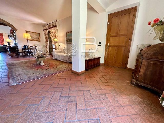 Villa Indipendente in vendita a Sant'Andrea a Pescaiola, San Giuliano Terme
