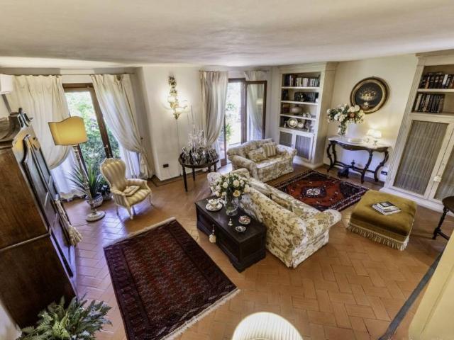 Villa Indipendente in vendita a Asciano, San Giuliano Terme