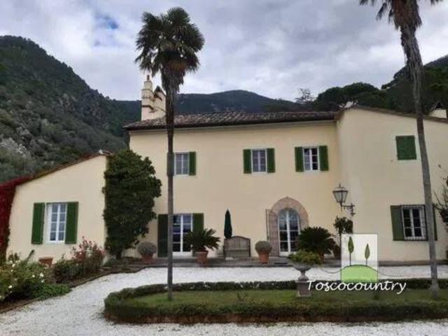 Villa Indipendente in vendita a Gello, San Giuliano Terme