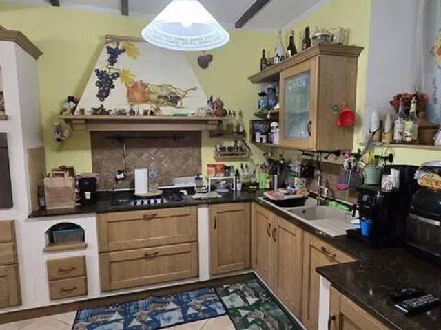 Villa Indipendente in vendita a Molina di Quosa, San Giuliano Terme