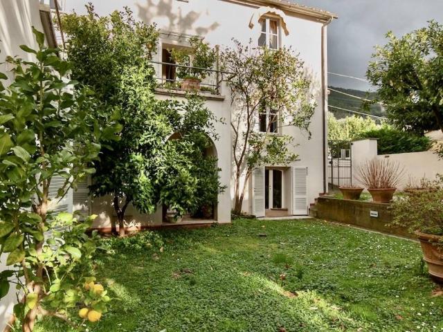 Villa Indipendente in vendita a Asciano, San Giuliano Terme