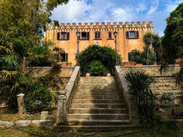 Villa Indipendente in vendita a Asciano, San Giuliano Terme