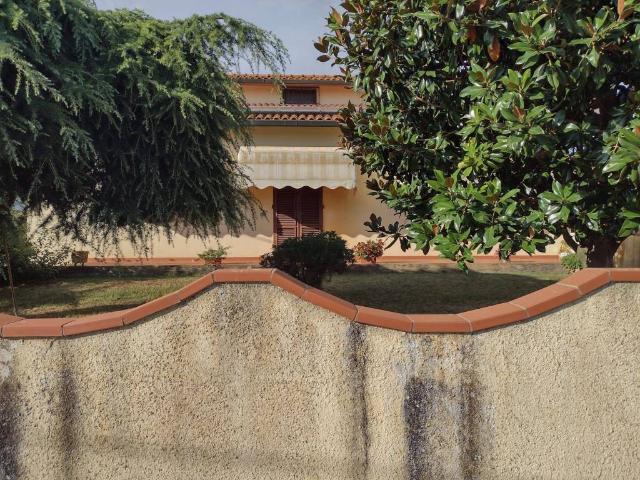 Villa Indipendente in vendita a Piaggia, San Giuliano Terme