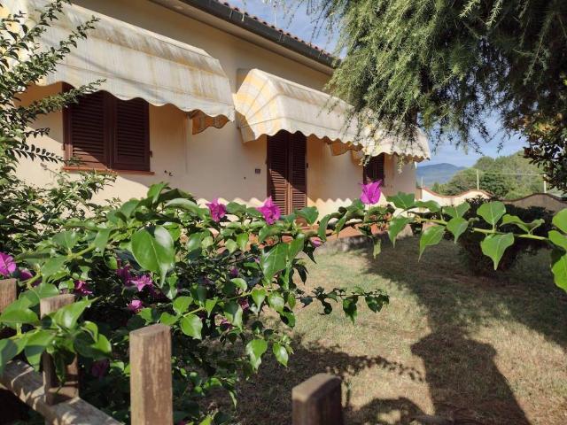Villa Indipendente in vendita a Piaggia, San Giuliano Terme