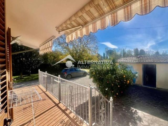 Villa Indipendente in vendita a Sant'Andrea a Pescaiola, San Giuliano Terme