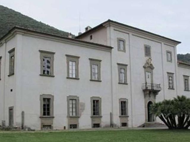 Villa Indipendente in vendita a San Giuliano Terme, Toscana