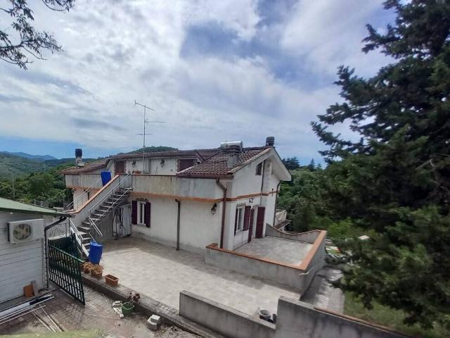Villa Indipendente in vendita a Roma Capitale, Lazio