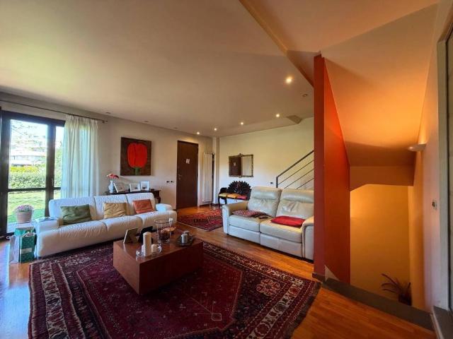 Villa Indipendente in vendita a San Gregorio Di Catania, Sicilia