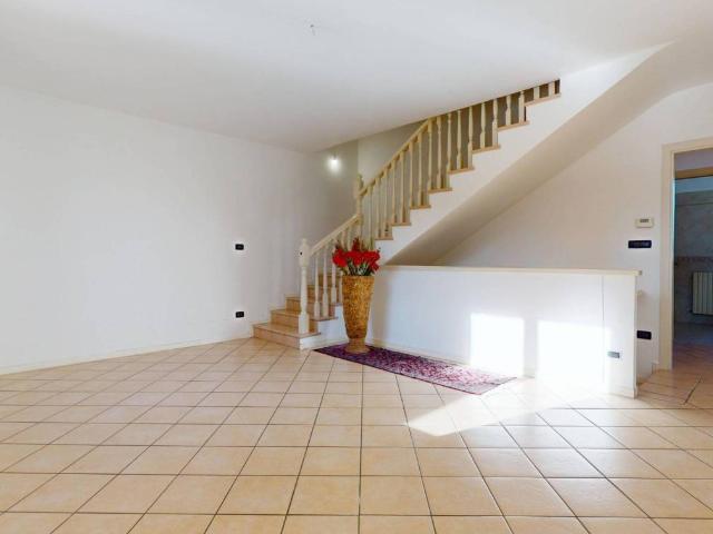 Villa Indipendente in vendita a San Lazzaro, Reggio Emilia