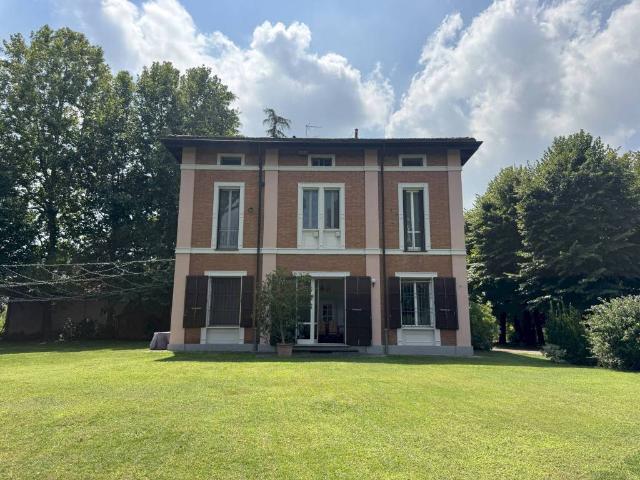 Villa Indipendente in vendita a San Lazzaro, Reggio Emilia