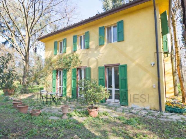Villa Indipendente in vendita a San Lazzaro, Reggio Emilia