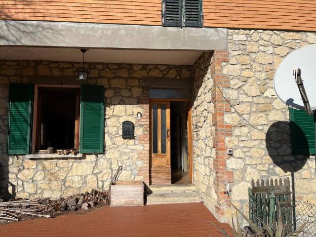 Villa Indipendente in vendita a Unione di comuni Valmarecchia, San Leo