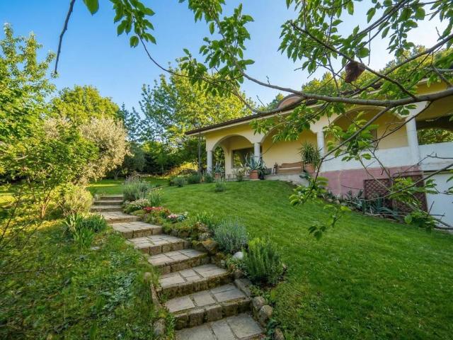 Villa Indipendente in vendita a Unione di comuni Valmarecchia, San Leo